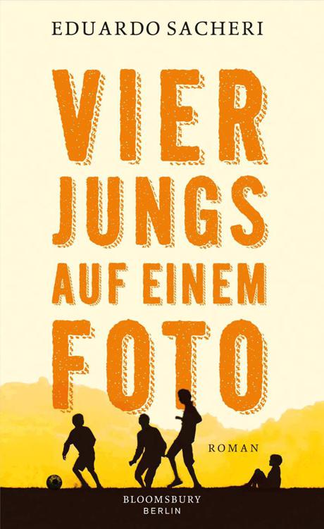 Vier Jungs auf einem Foto (German Edition)